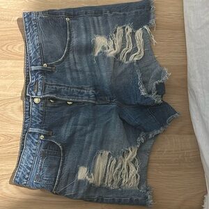 Good American Size 12 / 31 denim jean shorts cut offs bombshell